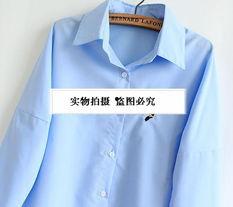 衬衫洋气网红爆款品牌,揭秘衬衫洋气网红爆款品牌的时尚密码