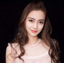 天生丽质的女明星体重,揭秘女明星的完美身材秘诀